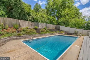 352 Dehaven St, Conshohocken, PA 19428 - Photo 26