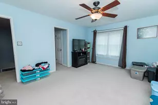 912 Hickory Grove Dr, Royersford, PA 19468 - Photo 36