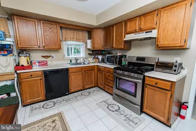 912 Hickory Grove Drive, Royersford, PA 19468 - Photo 16