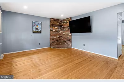 209 Castello Avenue, Hatboro, PA 19040 - Photo 4