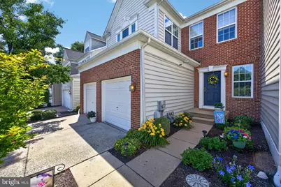 25 Berman Court, Phoenixville, PA 19460 - Photo 2