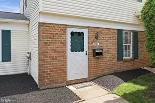 1725 Rosedale, Lansdale, PA 19446 - Photo 2