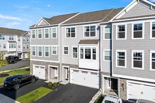 161 Everleigh Dr, Royersford, PA 19468 - Photo 2