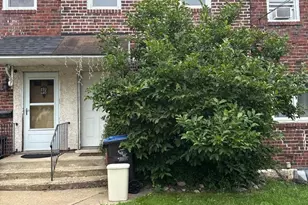 122 Hamilton St, Norristown, PA 19401 - Photo 1