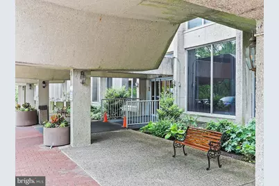 1001 City Avenue #E-522, Wynnewood, PA 19096 - Photo 2