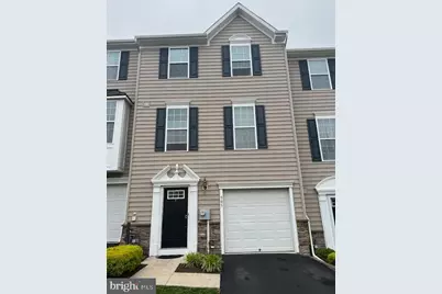905 Susan Circle, North Wales, PA 19454 - Photo 1