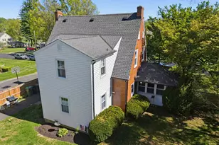 305 Wischman Ave, Oreland, PA 19075 - Photo 6