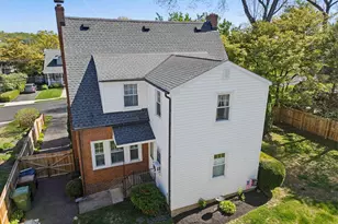 305 Wischman Ave, Oreland, PA 19075 - Photo 4