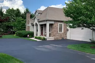 265 Country Club Dr, Telford, PA 18969 - Photo 2