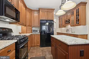 265 Country Club Dr, Telford, PA 18969 - Photo 16