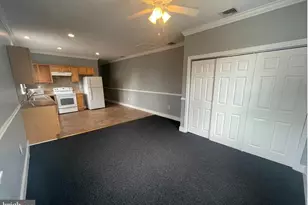 906 DeKalb St, Norristown, PA 19401 - Photo 4