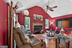 2227 Heather Ln, Pottstown, PA 19464 - Photo 12