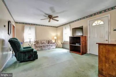 813 N Adams Street, Pottstown, PA 19464 - Photo 16