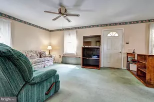 813 N Adams St, Pottstown, PA 19464 - Photo 18