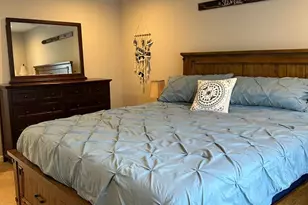 2129 Danville Dr, Pennsburg, PA 18073 - Photo 12