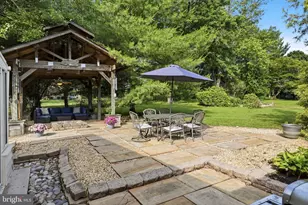 2 Bonnie Ln, Collegeville, PA 19426 - Photo 4