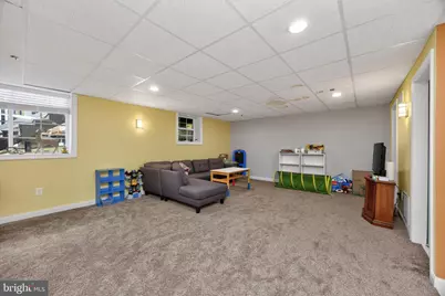 271 Fairfield Circle W, Royersford, PA 19468 - Photo 24
