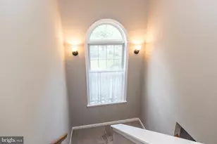 101 Oxford Ct, Ambler, PA 19002 - Photo 12