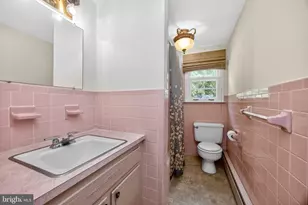40 2nd St, Schwenksville, PA 19473 - Photo 34