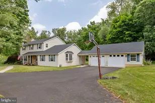 1545 Terrace Dr, Ambler, PA 19002 - Photo 2