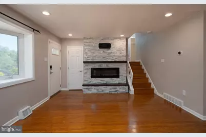 403 Lori Lane, King of Prussia, PA 19406 - Photo 2