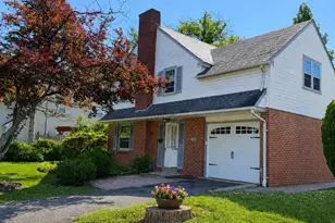 602 Meadow Ln, Oreland, PA 19075 - Photo 1