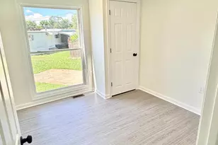 145 Devon Dr, Norristown, PA 19403 - Photo 6