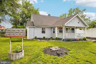 2621 Old Welsh Rd, Willow Grove, PA 19090 - Photo 2