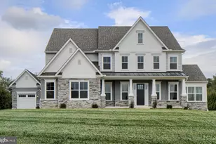 300 Pearl Ln, Gilbertsville, PA 19525 - Photo 10