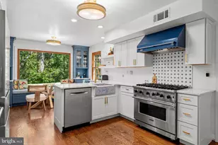 644 Robinson Ln, Haverford, PA 19041 - Photo 14