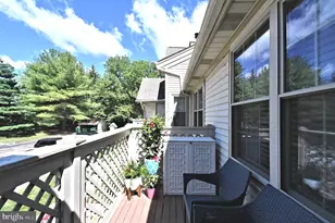 102 Foxmeadow Dr, Royersford, PA 19468 - Photo 36