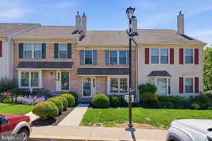 1264 Maple Glen Cir, Pottstown, PA 19464 - Photo 1