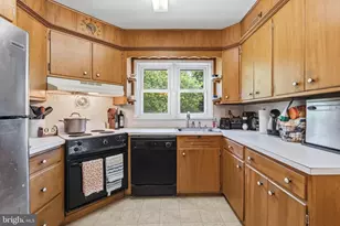 10 Sheridan Ln, Pottstown, PA 19464 - Photo 14