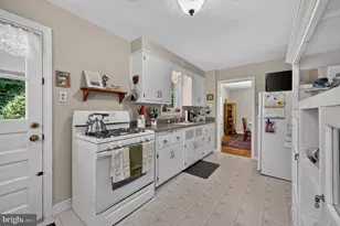 128 Boncouer Rd, Cheltenham, PA 19012 - Photo 12