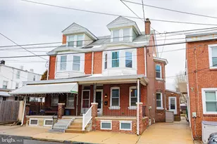 245 Hurst St, Bridgeport, PA 19405 - Photo 38