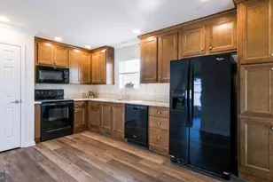 299 Meadow Ct, North Wales, PA 19454 - Photo 8