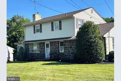 27 Oak Lane, Royersford, PA 19468 - Photo 2