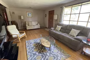 27 Oak Ln, Royersford, PA 19468 - Photo 6
