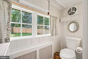 106 Elmwood Ave, Narberth, PA 19072 - Photo 18