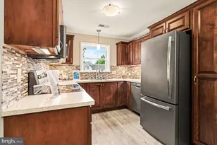 36 Ellen Cir, Pottstown, PA 19464 - Photo 6