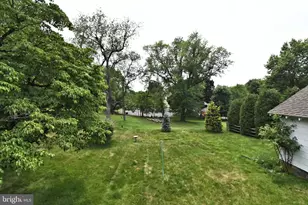609 Orlando Ave, Oreland, PA 19075 - Photo 26
