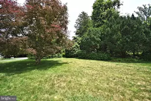 609 Orlando Ave, Oreland, PA 19075 - Photo 30