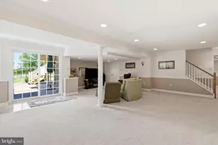 583 Oakmont Dr E, Telford, PA 18969 - Photo 44
