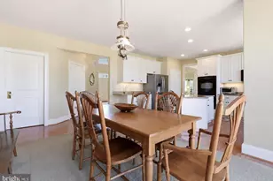 583 Oakmont Dr E, Telford, PA 18969 - Photo 14