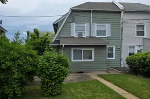 803 Ashbourne Rd, Cheltenham, PA 19012 - Photo 2