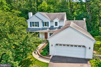 1529 Meadowview Drive, Pottstown, PA 19464 - Photo 2