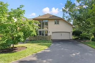 455 Copper Beech Cir, Elkins Park, PA 19027 - Photo 2