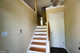 2005 Harvard Dr, North Wales, PA 19454 - Photo 4