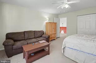 1001 Creekview Dr, Pennsburg, PA 18073 - Photo 36