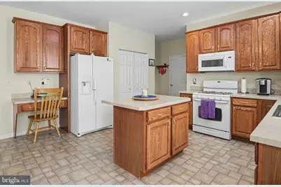 1001 Creekview Drive, Pennsburg, PA 18073 - Photo 18